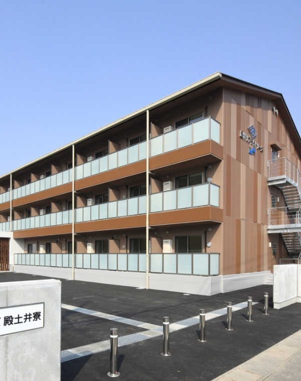 南東側外観